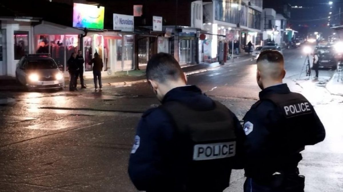 Napeto na Kosovu nakon razmještanja policije na sjeveru - Srbija će razmotriti povratak vojske i policije na Kosovo